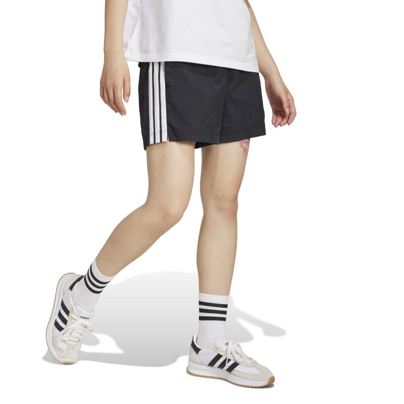Adidas Essentials 3-Stripes Lifestyle Woven Siyah Kadın Şort - 3