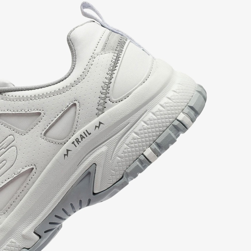 Skechers Hillcrest Beyaz Kadın Outdoor Ayakkabı - 6